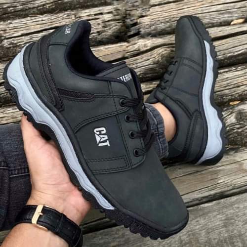 Vista 2 de CATERPILLAR CAÑA BAJA + CAJA